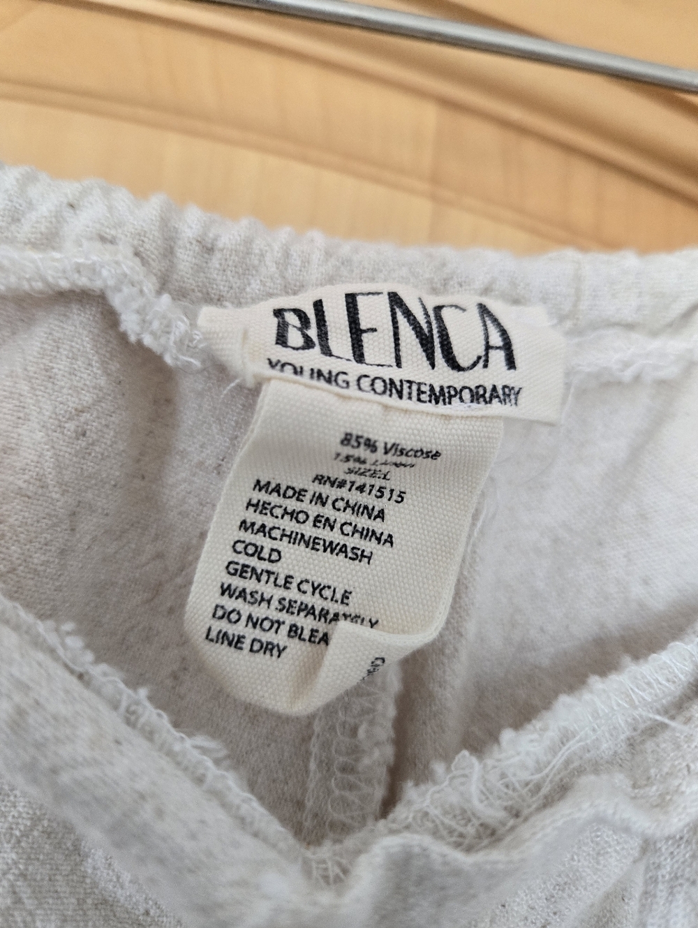 Blenca Cream Drawstring Linen-Blend Women’s Athletic Shorts Large - Picture 2 of 5